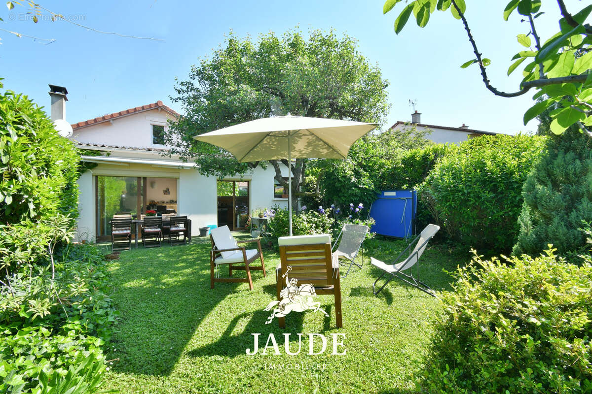 Maison à CLERMONT-FERRAND