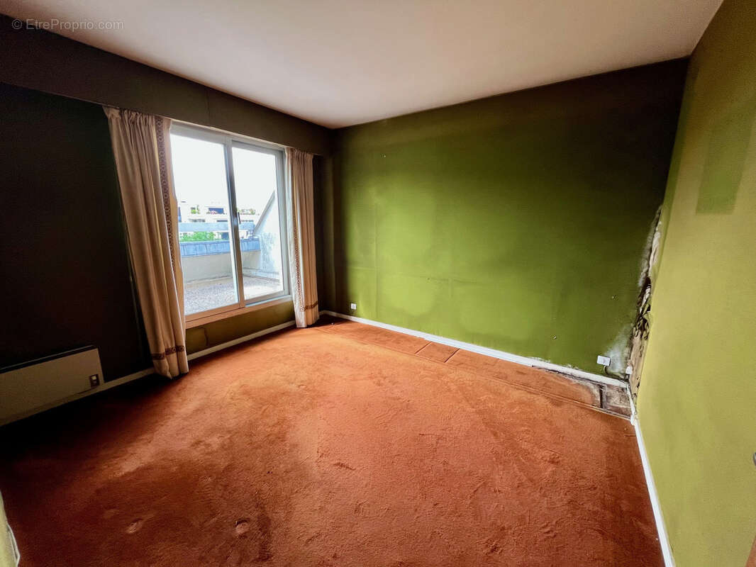 Appartement à SAINT-MAUR-DES-FOSSES