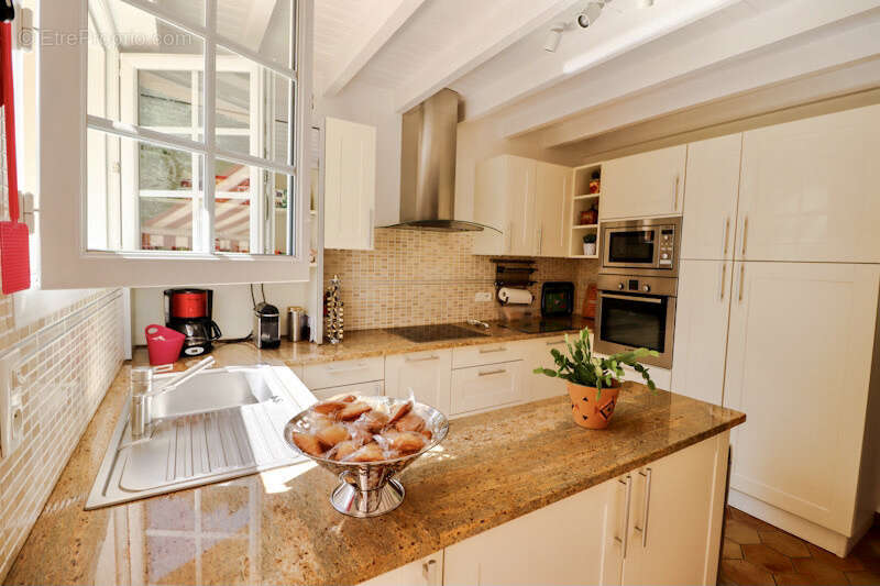 Maison à MESCHERS-SUR-GIRONDE