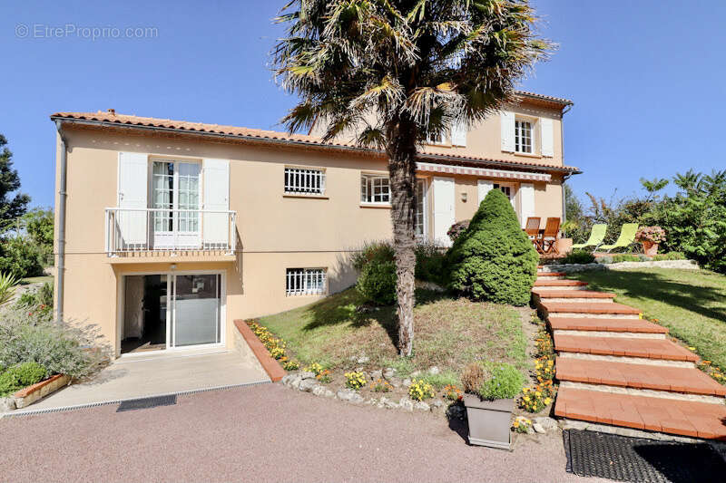 Maison à MESCHERS-SUR-GIRONDE
