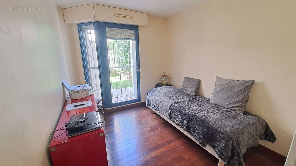 Appartement à LE PERREUX-SUR-MARNE