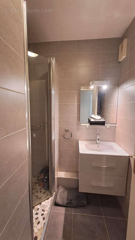 Appartement à LE PERREUX-SUR-MARNE