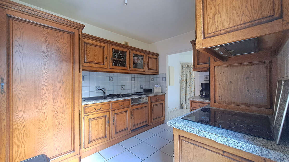 Appartement à LE PERREUX-SUR-MARNE