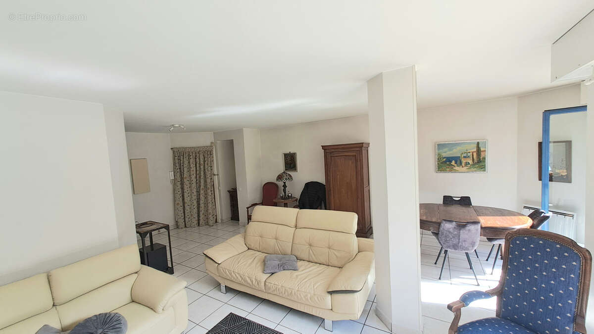 Appartement à LE PERREUX-SUR-MARNE