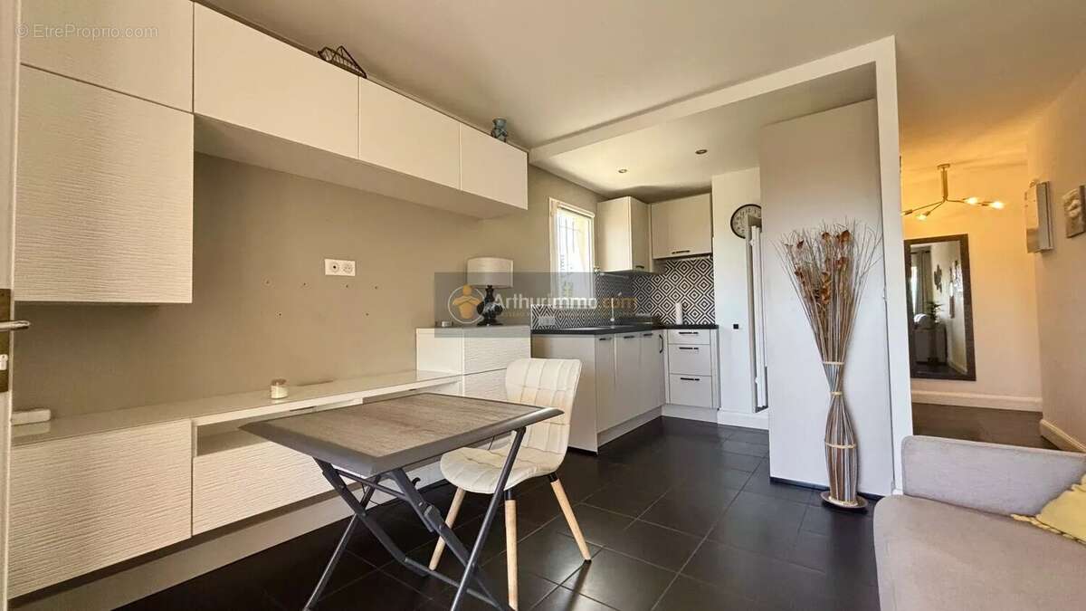 Appartement à FREJUS