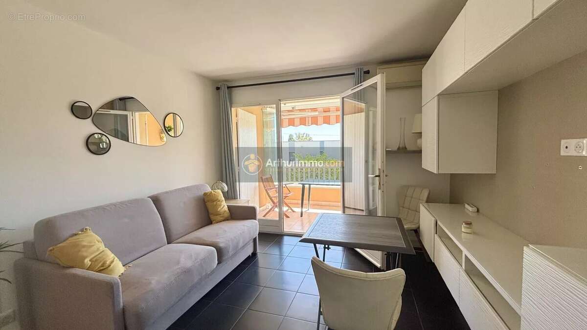 Appartement à FREJUS