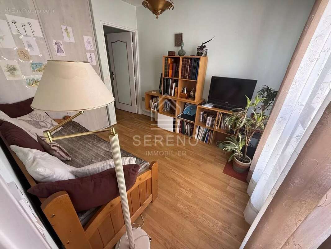 Appartement à NOGENT-SUR-MARNE
