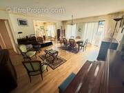 Appartement à NOGENT-SUR-MARNE