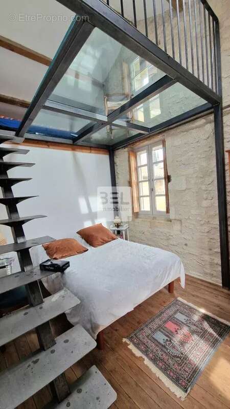 Maison à VILLENEUVE-LES-AVIGNON