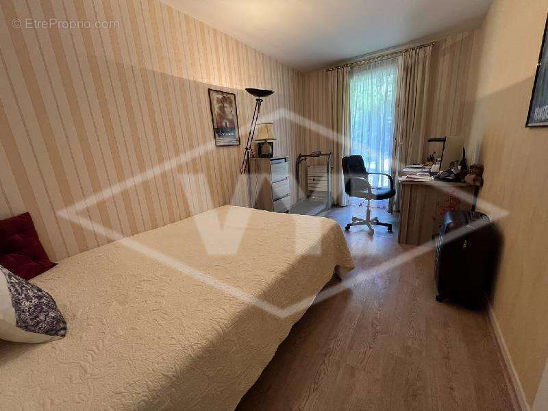 Maison à COMBS-LA-VILLE