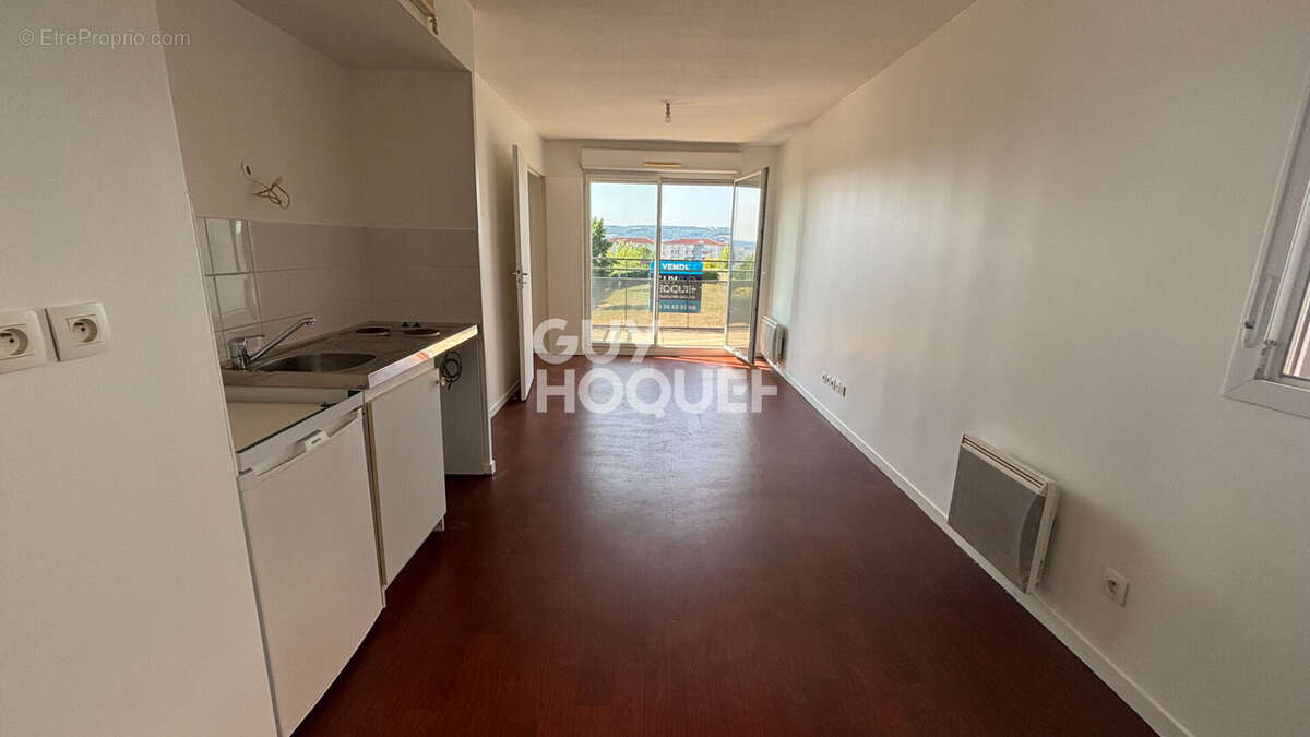 Appartement à L&#039;ISLE-D&#039;ABEAU