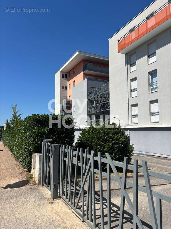 Appartement à L&#039;ISLE-D&#039;ABEAU