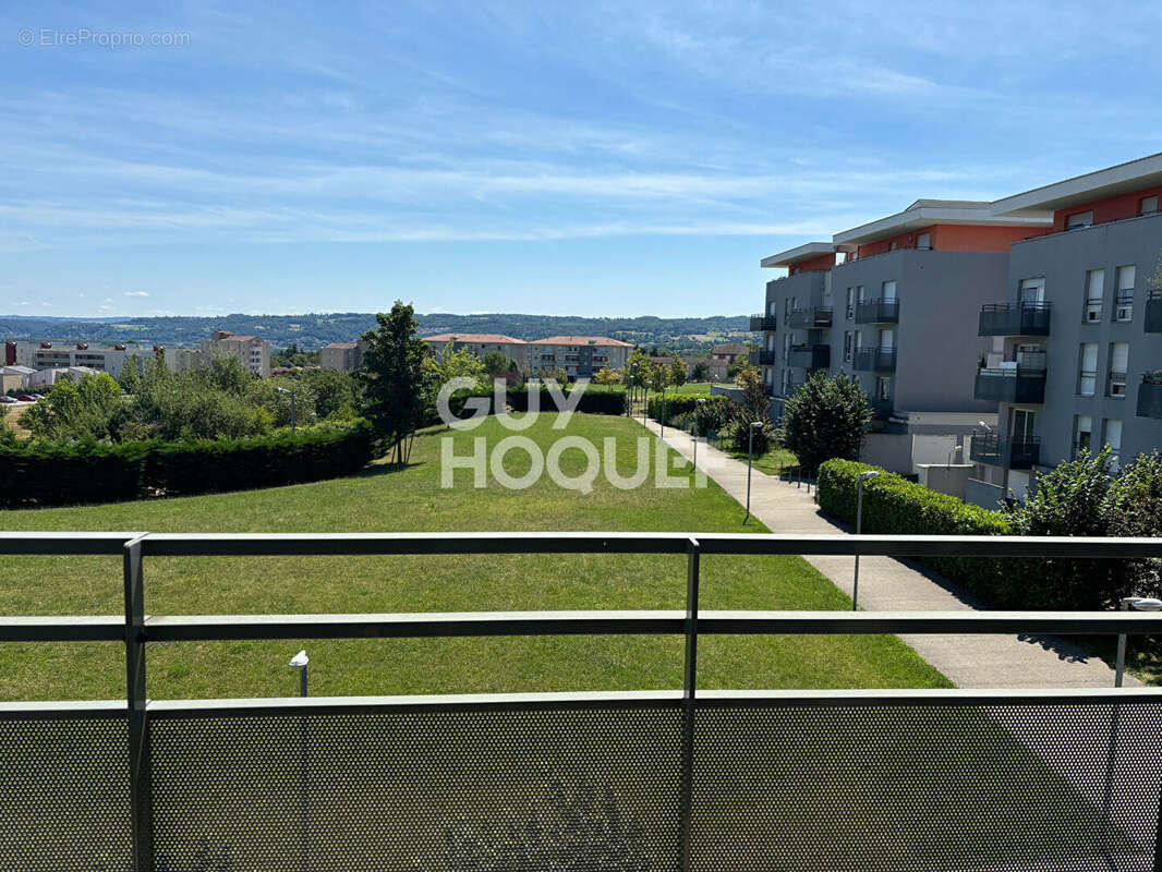 Appartement à L&#039;ISLE-D&#039;ABEAU