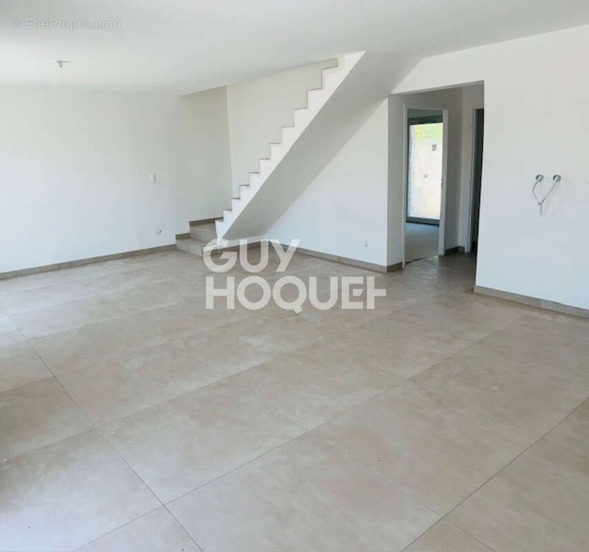 Maison à SAINT-ANDRE-LE-GAZ