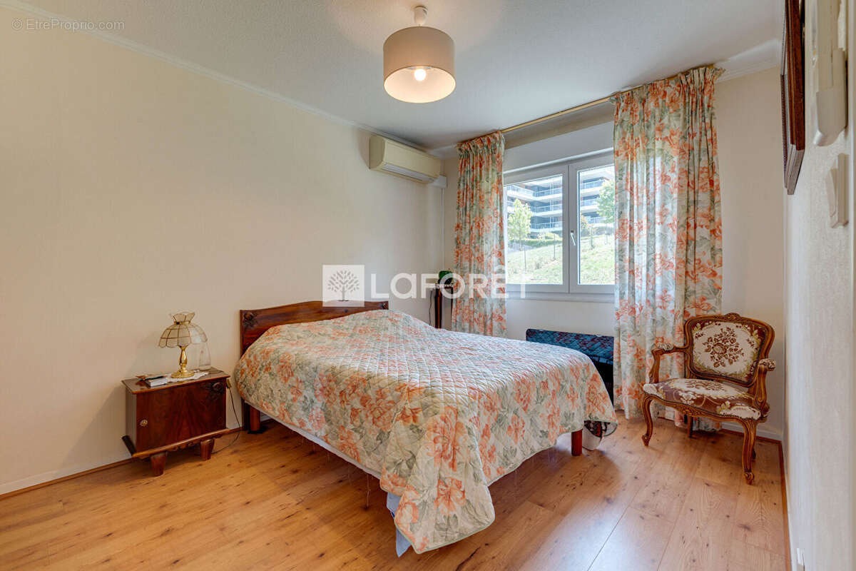 Appartement à EVIAN-LES-BAINS