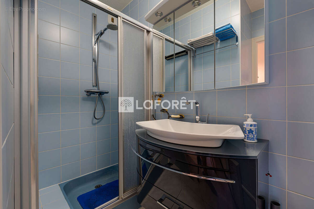 Appartement à EVIAN-LES-BAINS