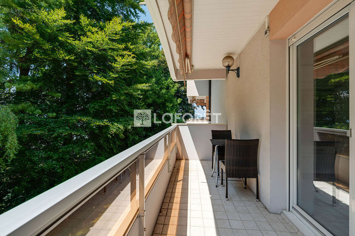 Appartement à EVIAN-LES-BAINS