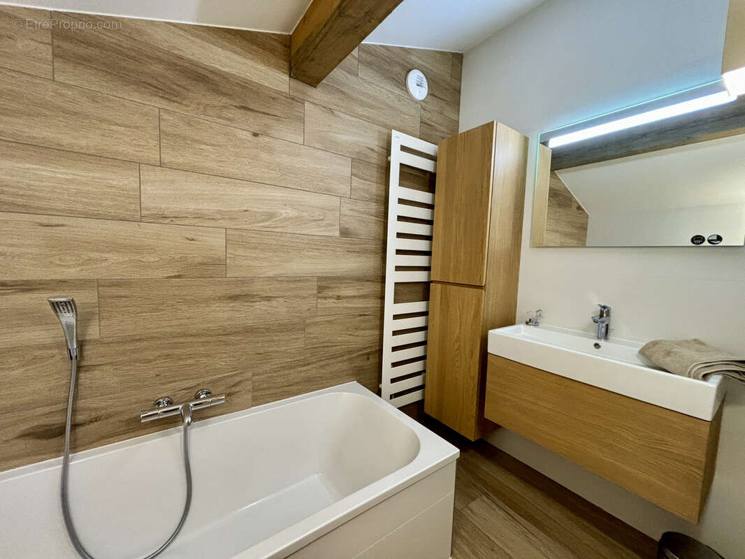 Appartement à CHATEL