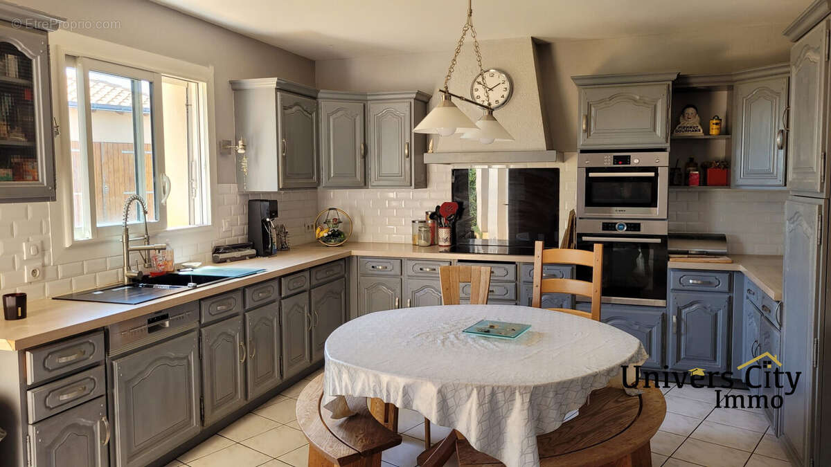 Maison à LES SORINIERES