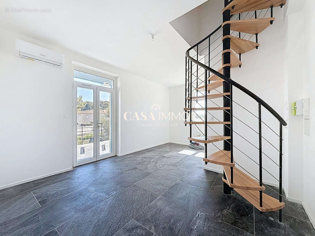 Appartement à LA GARDE