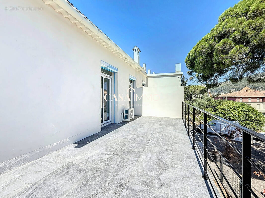 Appartement à LA GARDE