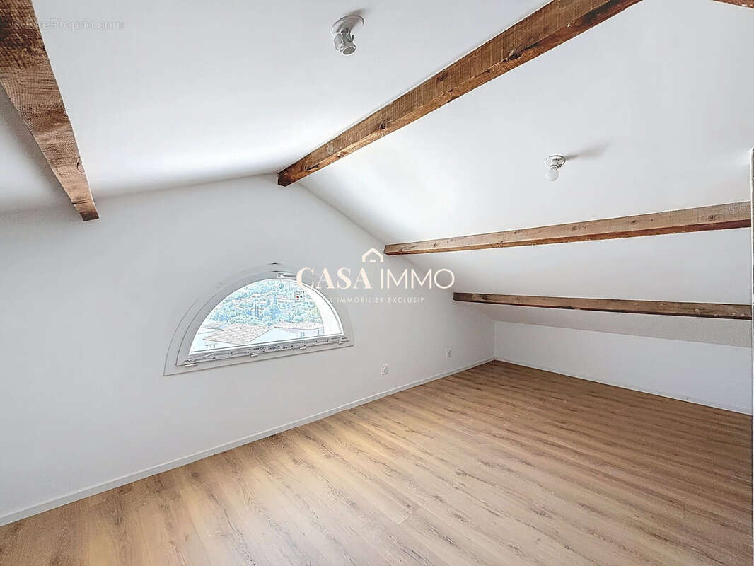 Appartement à LA GARDE