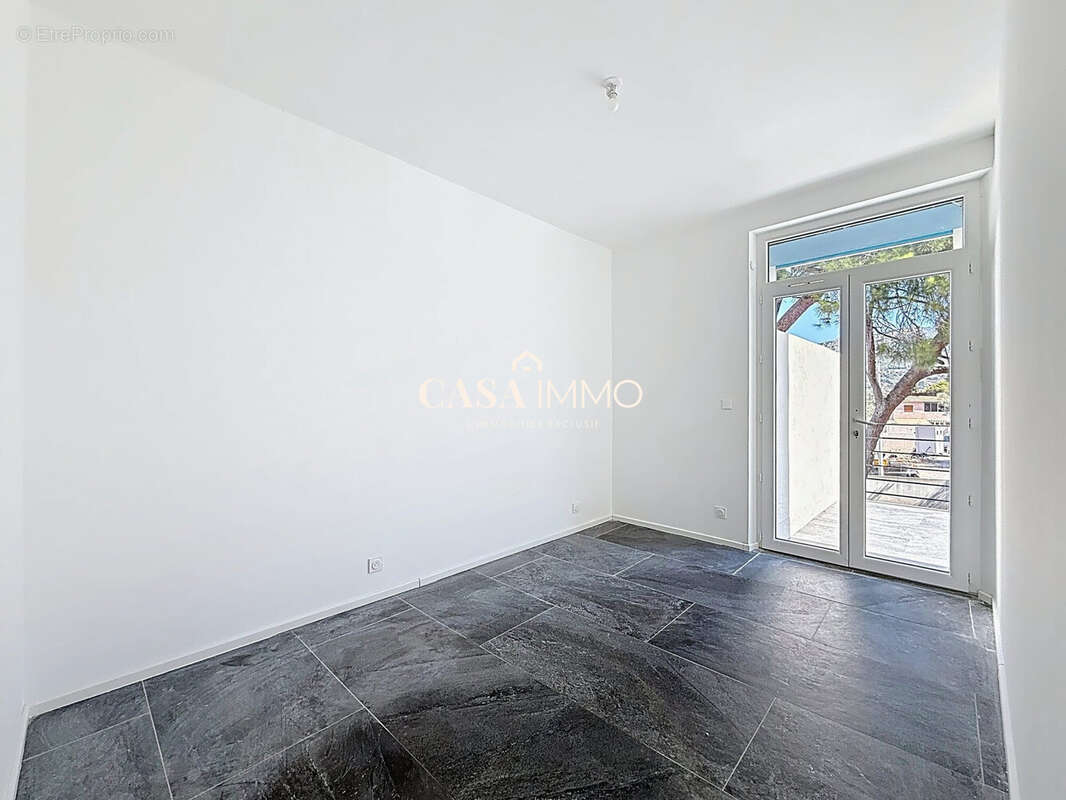 Appartement à LA GARDE