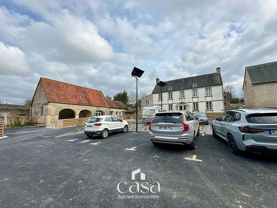 Maison à PUTOT-EN-BESSIN