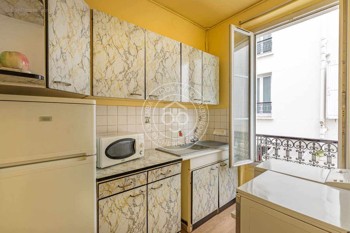 Appartement à PARIS-15E