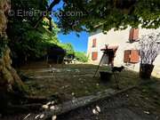 Maison à AUBERIVES-SUR-VAREZE