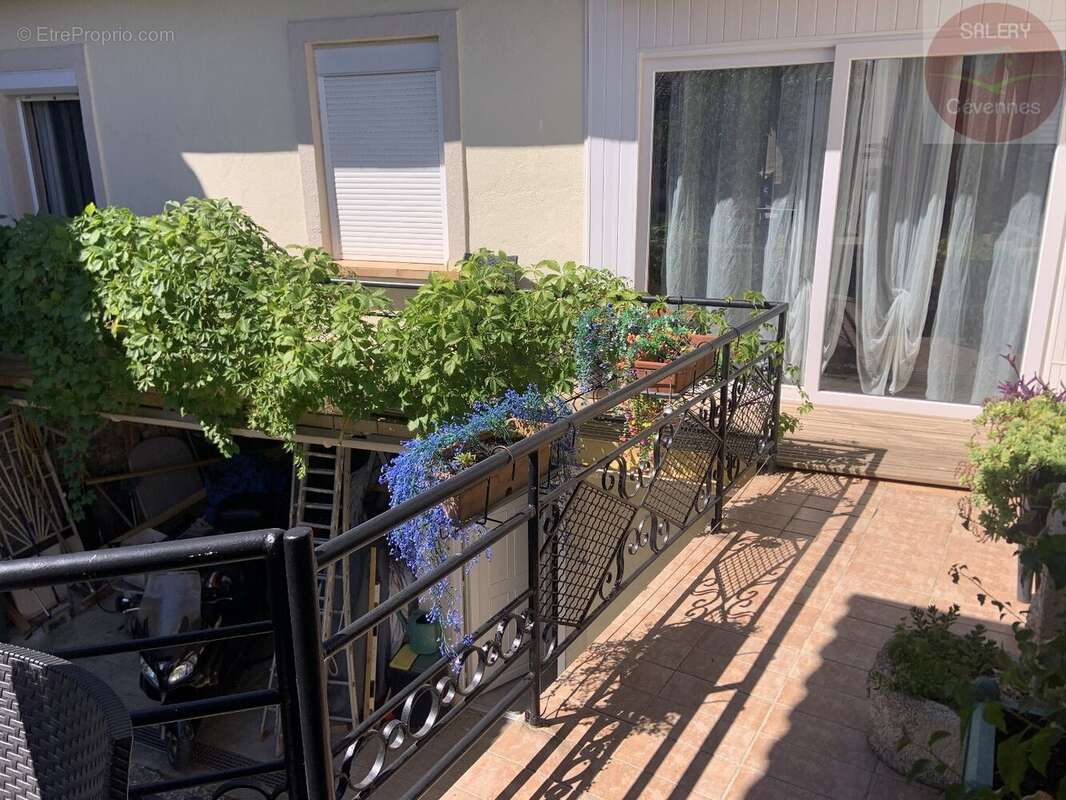 Maison à CANAULES-ET-ARGENTIERES