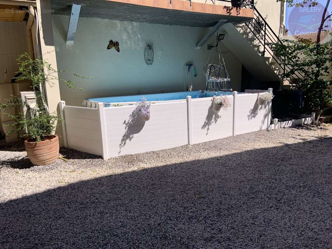 Maison à CANAULES-ET-ARGENTIERES