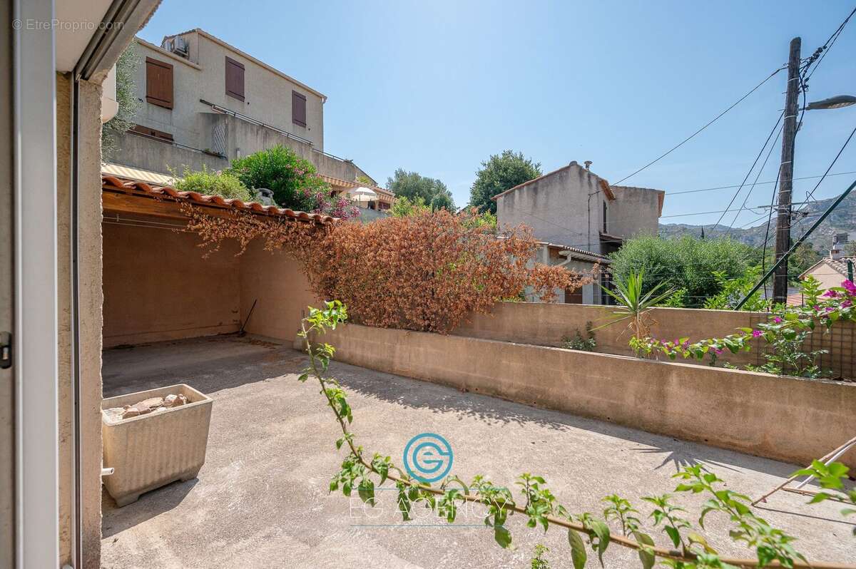 Maison à MARSEILLE-10E