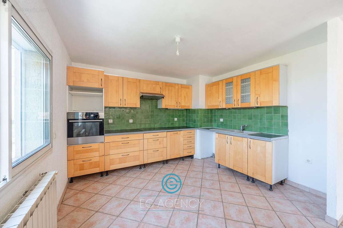 Maison à MARSEILLE-10E