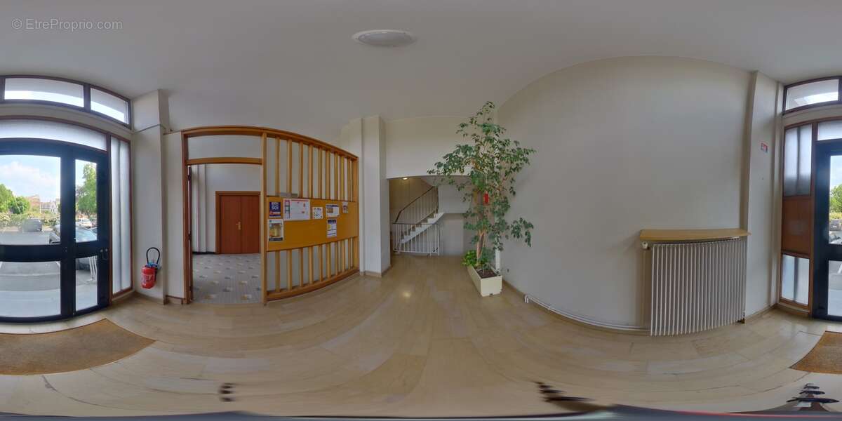 hall d&#039;entrée - vue 360° - Appartement à VALENCIENNES