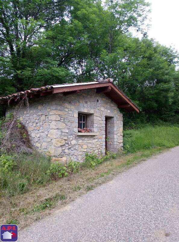 Maison à MONTSERON