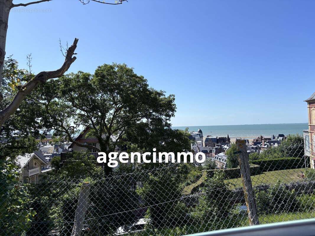 Appartement à TROUVILLE-SUR-MER