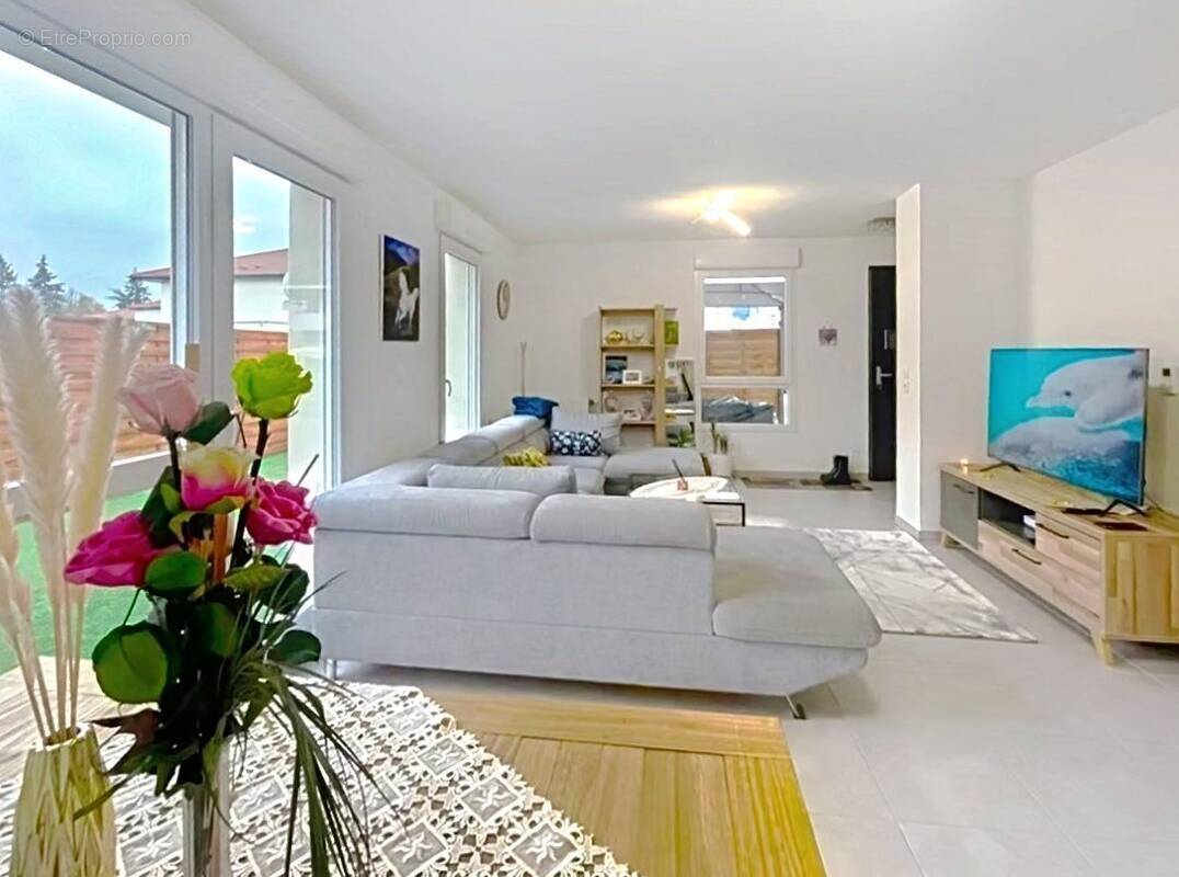 Maison à VILLEFONTAINE