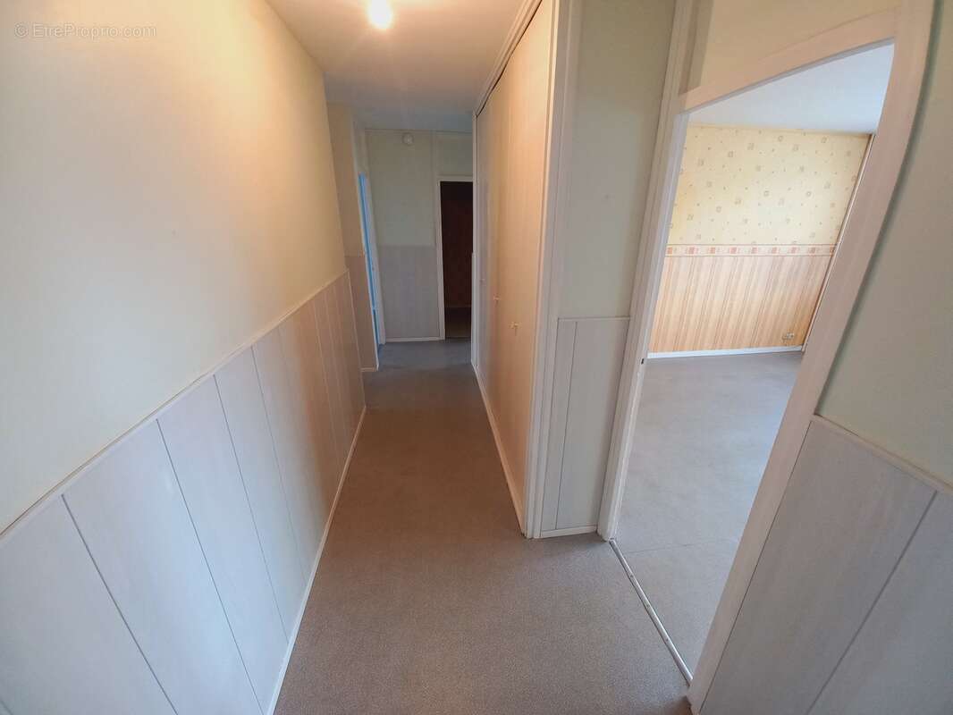 entrée - Appartement à RAISMES