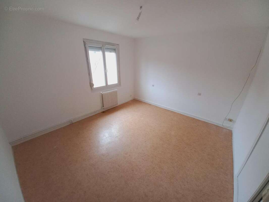 Maison à WALINCOURT-SELVIGNY