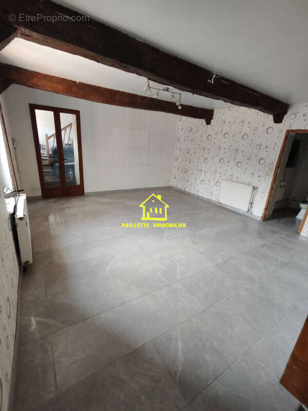 Maison à CANY-BARVILLE