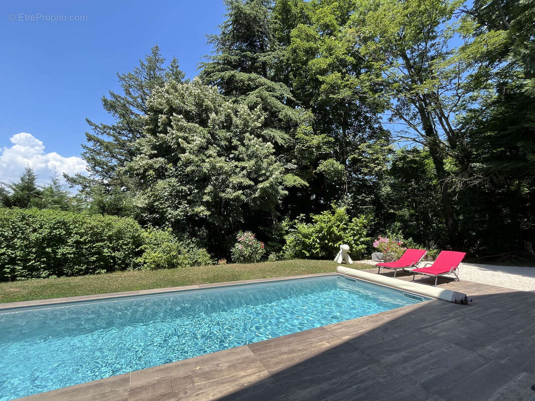 Maison à TASSIN-LA-DEMI-LUNE