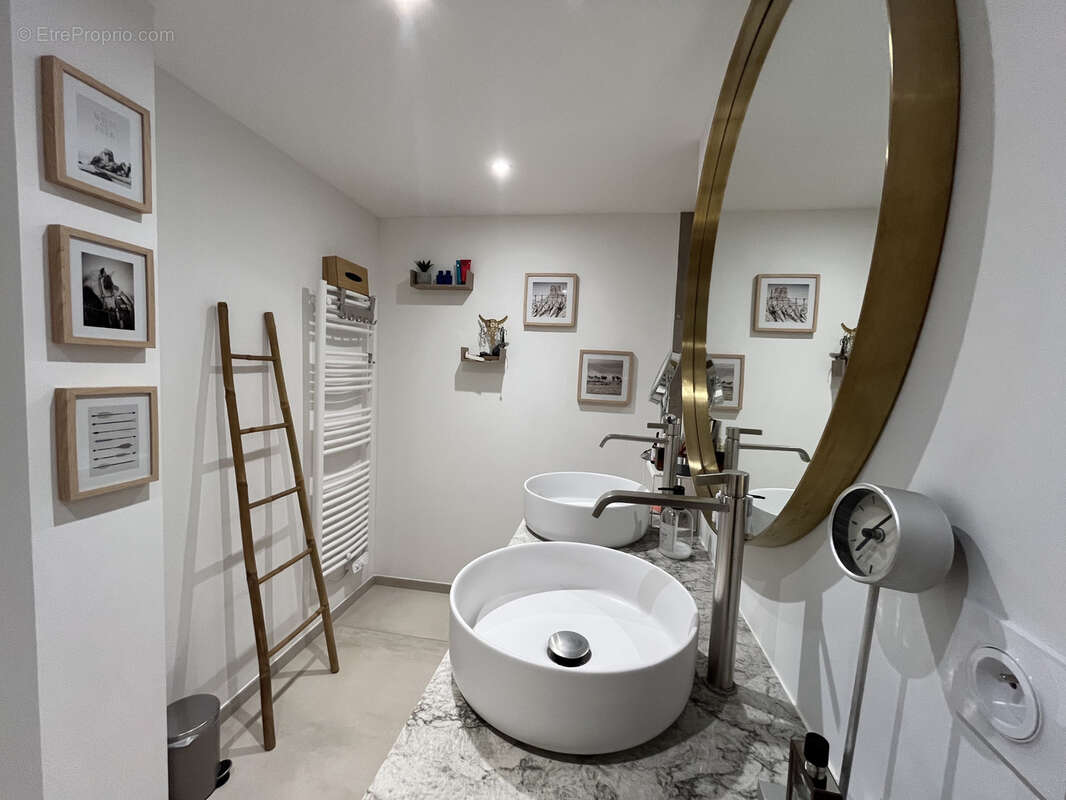 Maison à TASSIN-LA-DEMI-LUNE