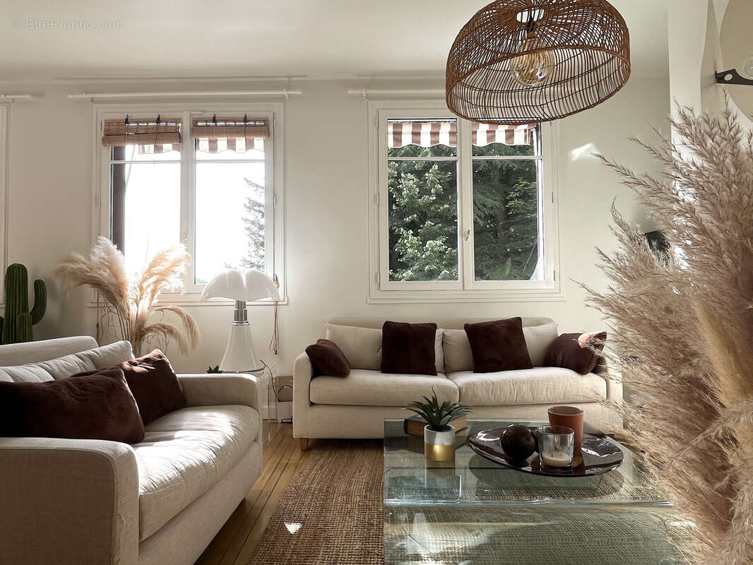 Maison à TASSIN-LA-DEMI-LUNE