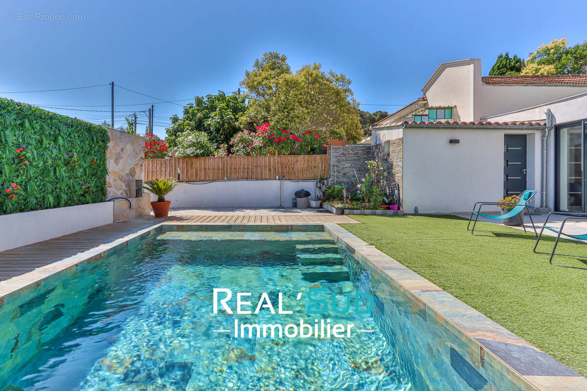 Maison à MARSEILLE-9E