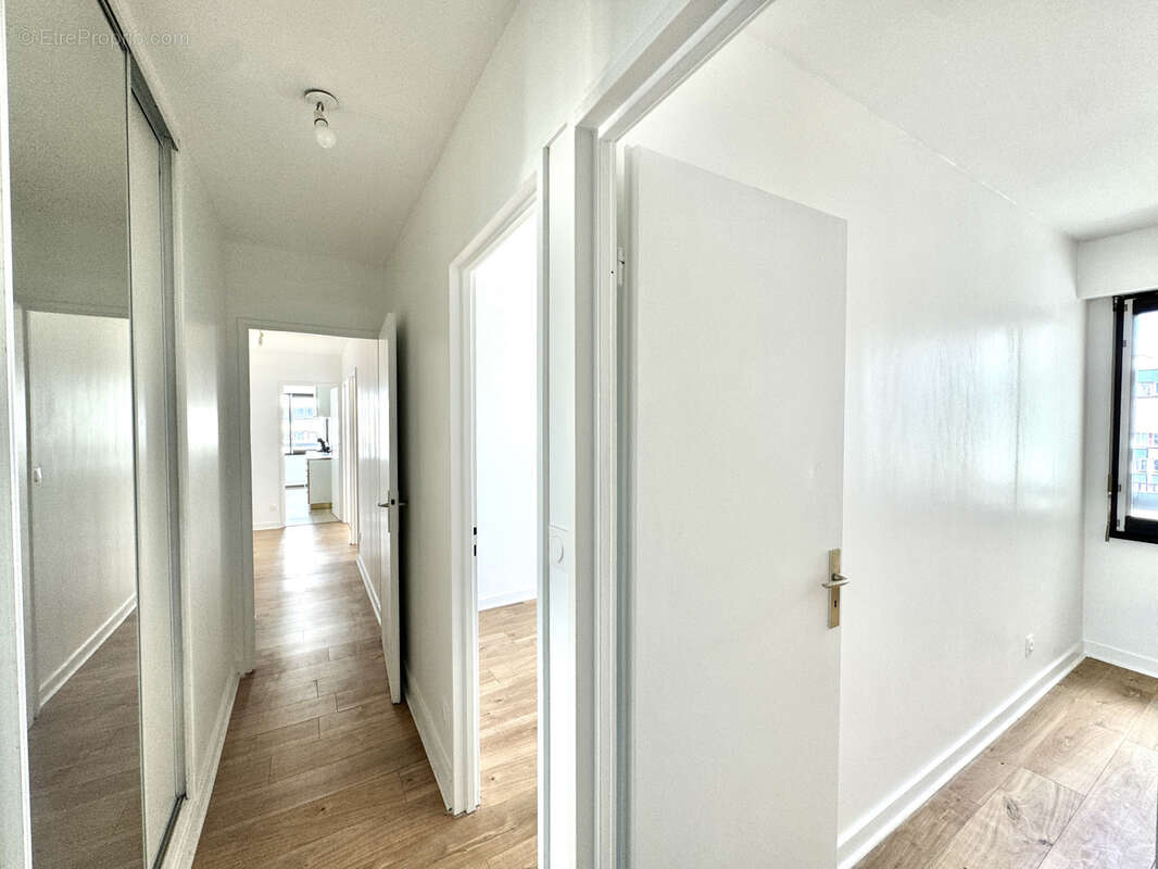 Appartement à PARIS-19E