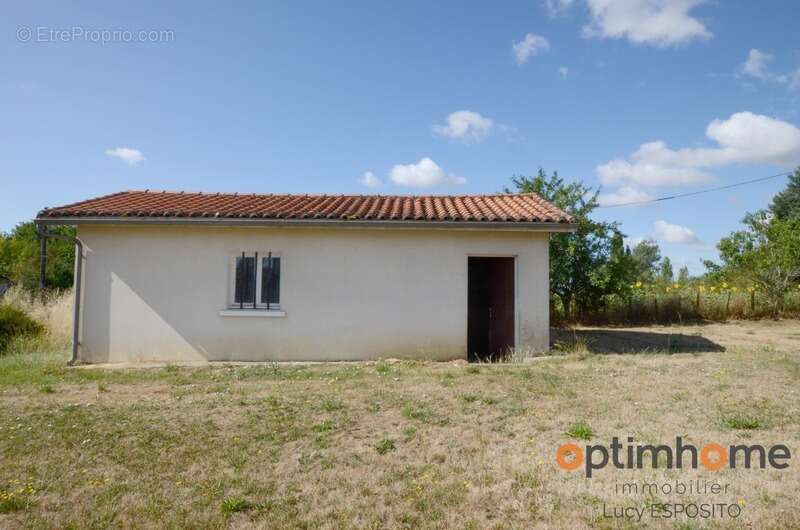 Maison à LE GRAND-MADIEU