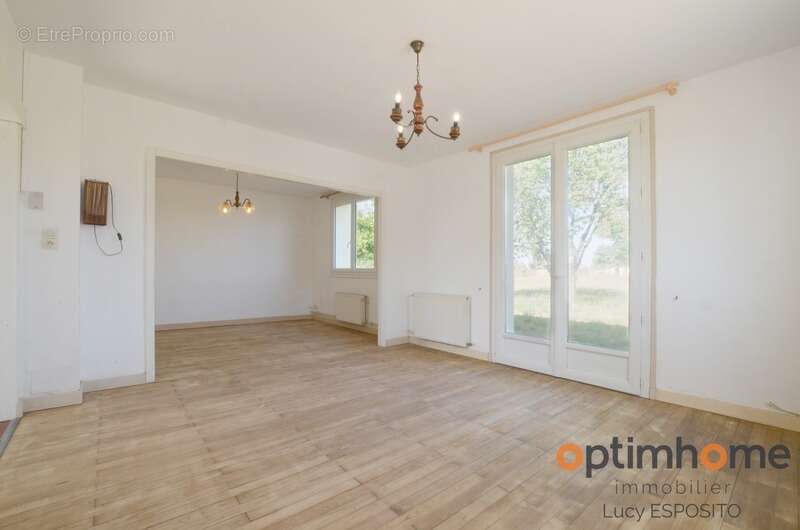 Maison à LE GRAND-MADIEU