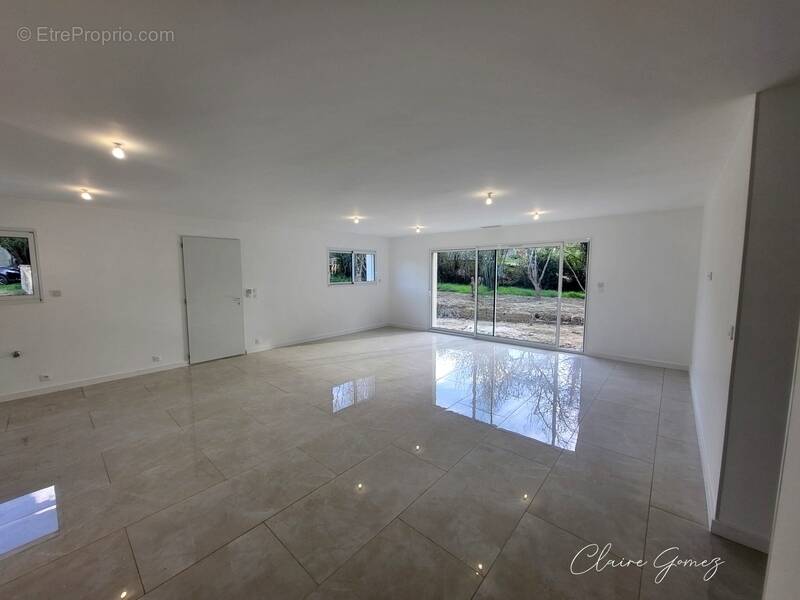 Maison à SAINT-PAUL-SUR-SAVE