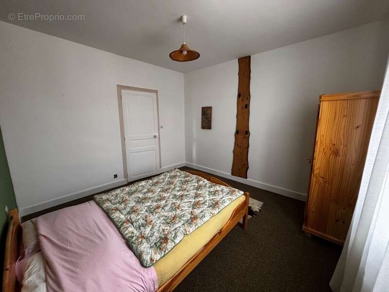 Maison à ARNAC-POMPADOUR